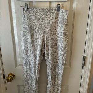 Lululemon Align Grey Cheetah Print Leggings